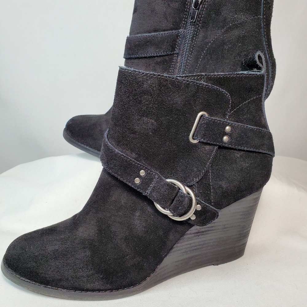 Lucky Brand suede ankle boots Sz11M